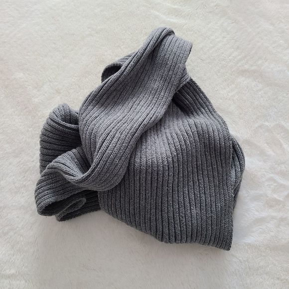 H&M Scarf - Picture 6 of 12